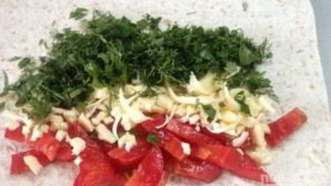 лаваш, запеченный с сыром