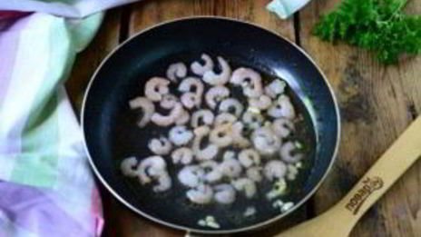 паста с креветками в лаваше