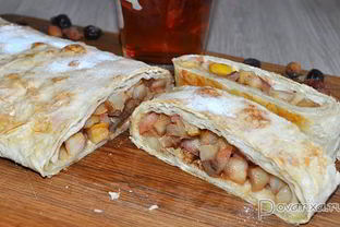 Рулет с яблоками из лаваша