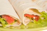 Рулеты из лаваша с семгой и салатом