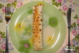 Сосиски в лаваше жареные