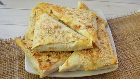 треугольники из лаваша с творогом