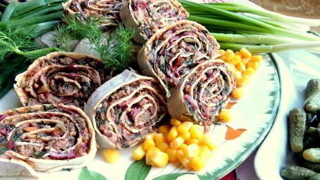 закуска из фасоли в лаваше сытная