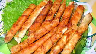 Жареный лаваш с сыром