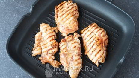 арабская пита с курицей и овощами