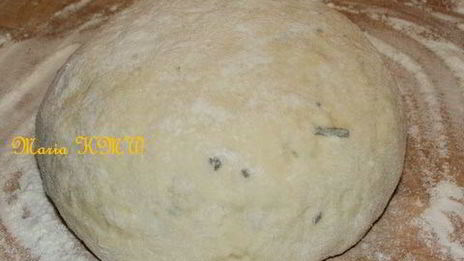 лепешка с сыром gorgonzola