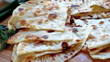 лепешки на воде и муке на сковороде