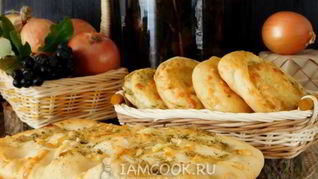 Луковая лепешка в духовке