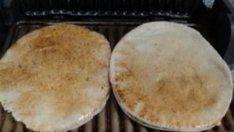 пита с начинкой из овощей