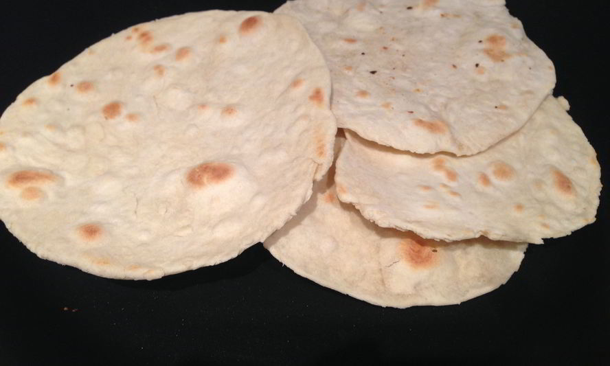 Рецепт пресных пшеничных лепешек