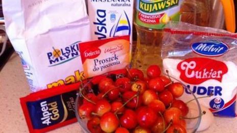 маффины с черешней