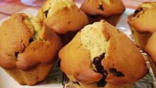 Рассыпчатые маффины с шоколадными кусочками