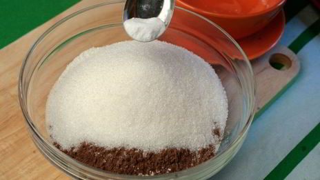 шоколадные маффины с бананом