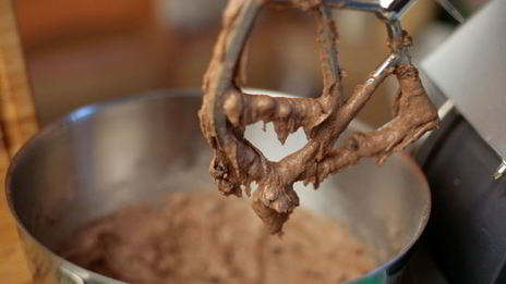 шоколадные маффины с бананом