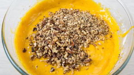 тыквенные маффины с орехами