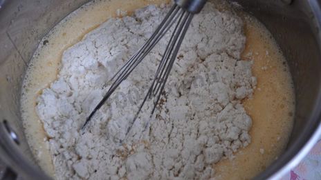 быстрый пирог манник с вареньем