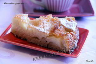 Манник на кефире с яблоками