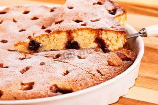 Манник с вишней на кефире