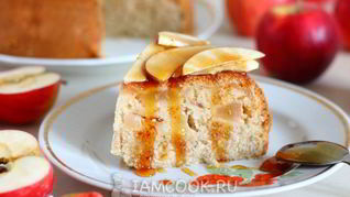 Манник с яблоками в мультиварке