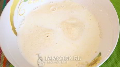 манник с яблоками в мультиварке