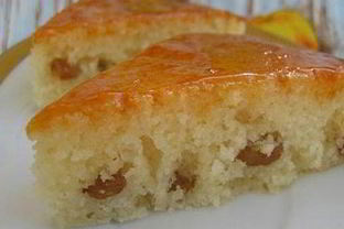 Медовый манник с изюмом