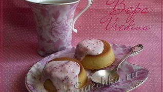 Мини-манники с клубникой