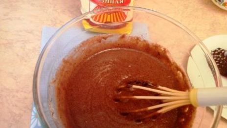 шоколадный манник с черникой и кедровым орехом