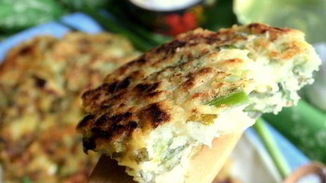 картофельные оладьи зеленые