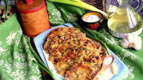 картофельные оладьи зеленые