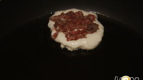 оладушки с мясным фаршем