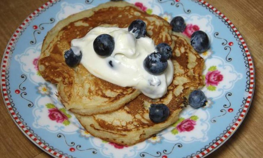 Рецепт оладушек с сушеной черникой