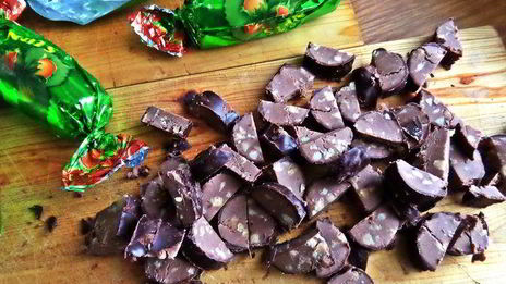 оладьи банановые с конфетами