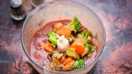 оладьи из куриной печени с овощами