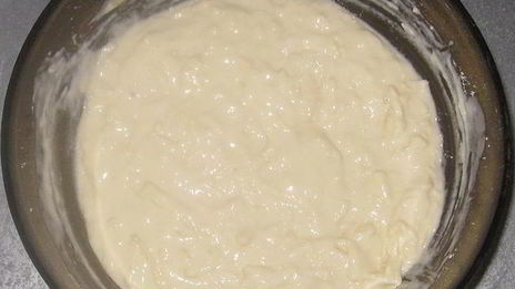 оладьи на кефире с яблоком