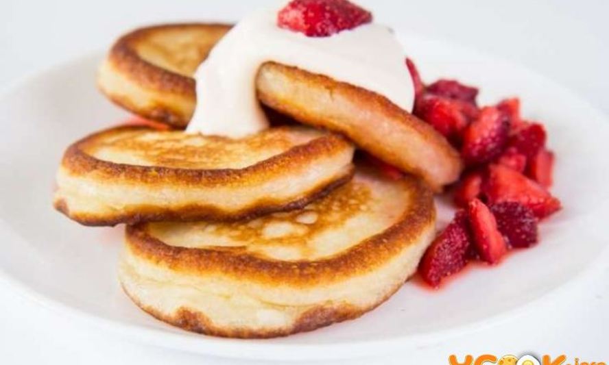 Рецепт пышных оладий на кислом молоке