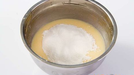 пышные оладьи на кислом молоке