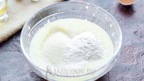 пышные оладьи с манкой на кефире