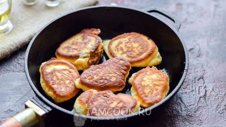 пышные оладьи с манкой на кефире