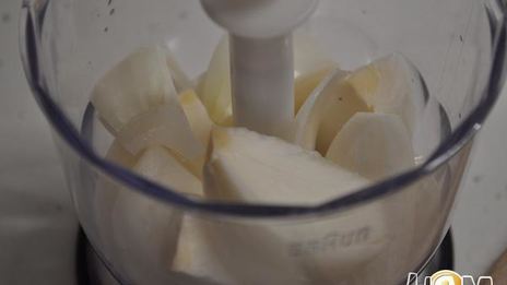 сливочные оладьи из брокколи и моркови