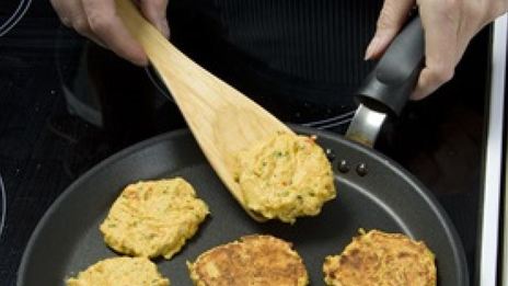 томатные оладьи