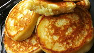 Творожные оладьи на сметане