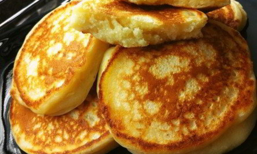 Рецепт творожных оладий на сметане