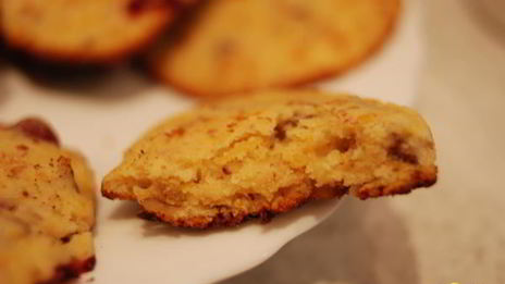 апельсиновое печенье с орехами и клюквой