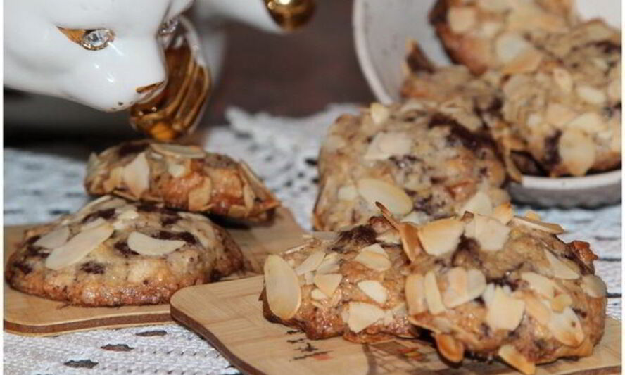 Рецепт арналевского шоколадного печенья с орехами