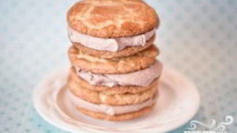 печенье с мороженым