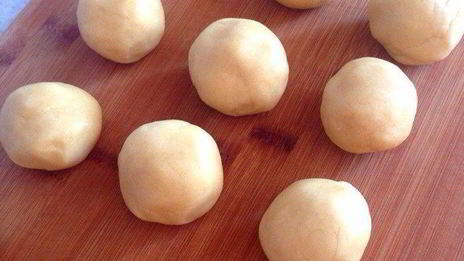 рассыпчатое печенье с корицей