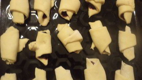 рогалики со смородиновым джемом