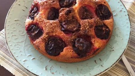 домашний сливовый пирог