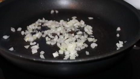 киш с курицей, перцем и сельдереем