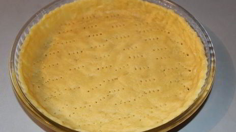 киш с курицей, перцем и сельдереем